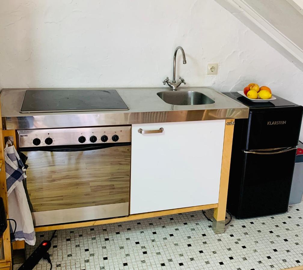 Studio Apartment In Direkter Naehe Zur Uniklinik Homburg Homburg  Bagian luar foto