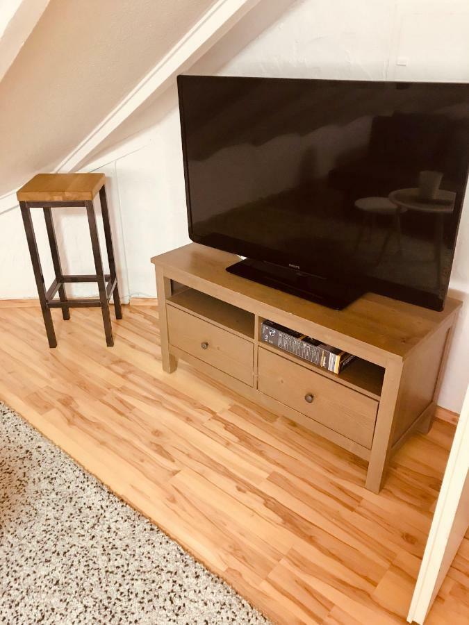Studio Apartment In Direkter Naehe Zur Uniklinik Homburg Homburg  Bagian luar foto